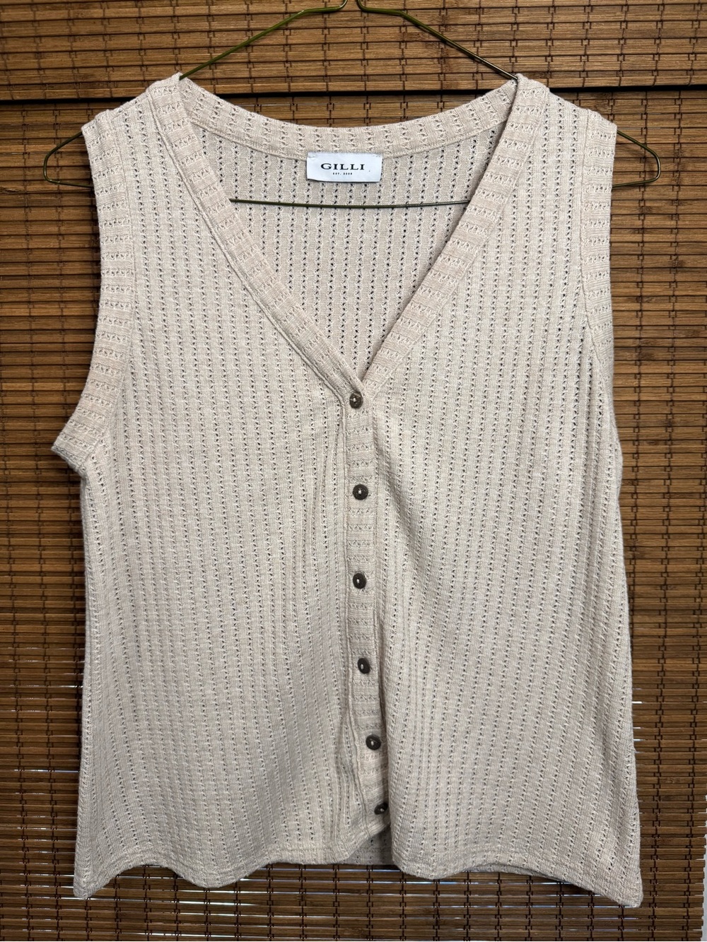 Gilli Beige Knit Button-Front V-Neck Tank